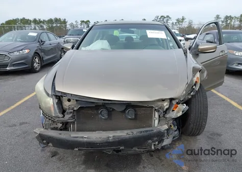 2010 Honda Accord 2.4 Lx z USA, uszkodzony, nr VIN 1HGCP2F35AA112800